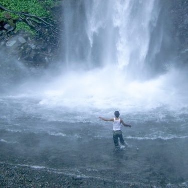 Wisata Air Terjun Banyuwangi Murah