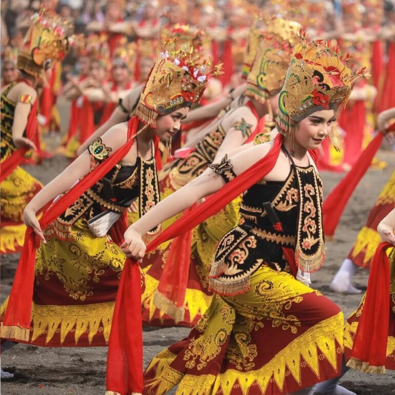 tari gandrung banyuwangi 3 